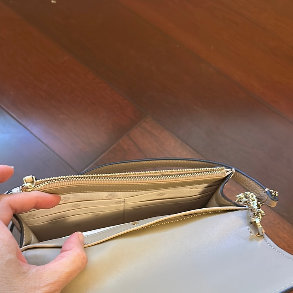 Kate Spade Cream and Tan Crossbody Bag with Tassel Detail - Picture 6 of 8